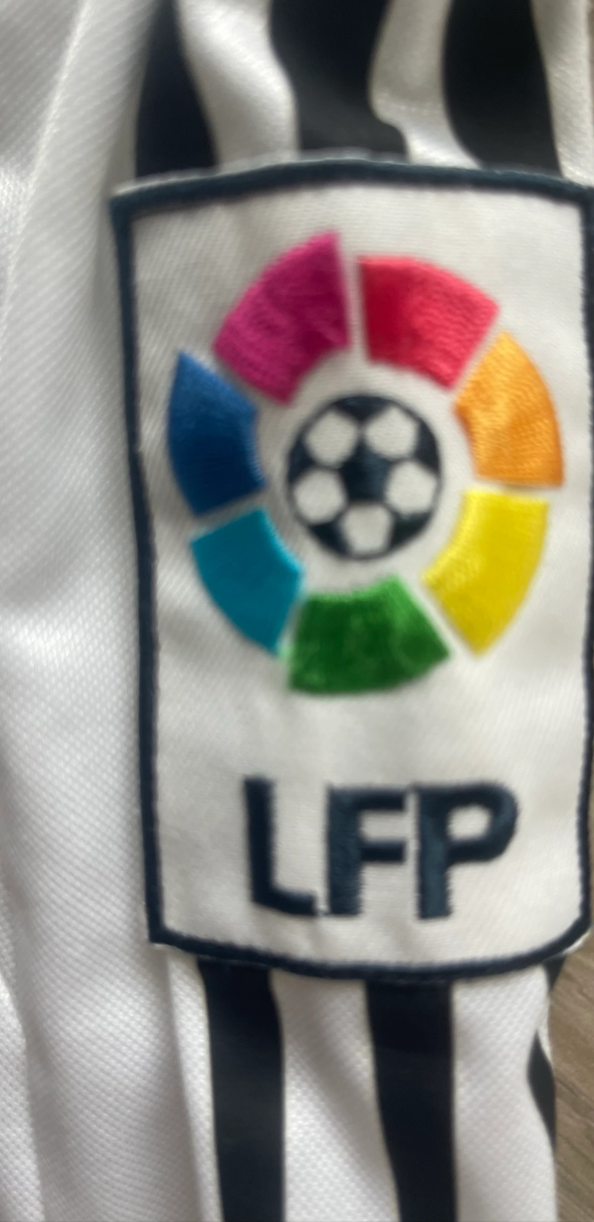 T-shirt Real Madrid saison 03/04 – photo 6
